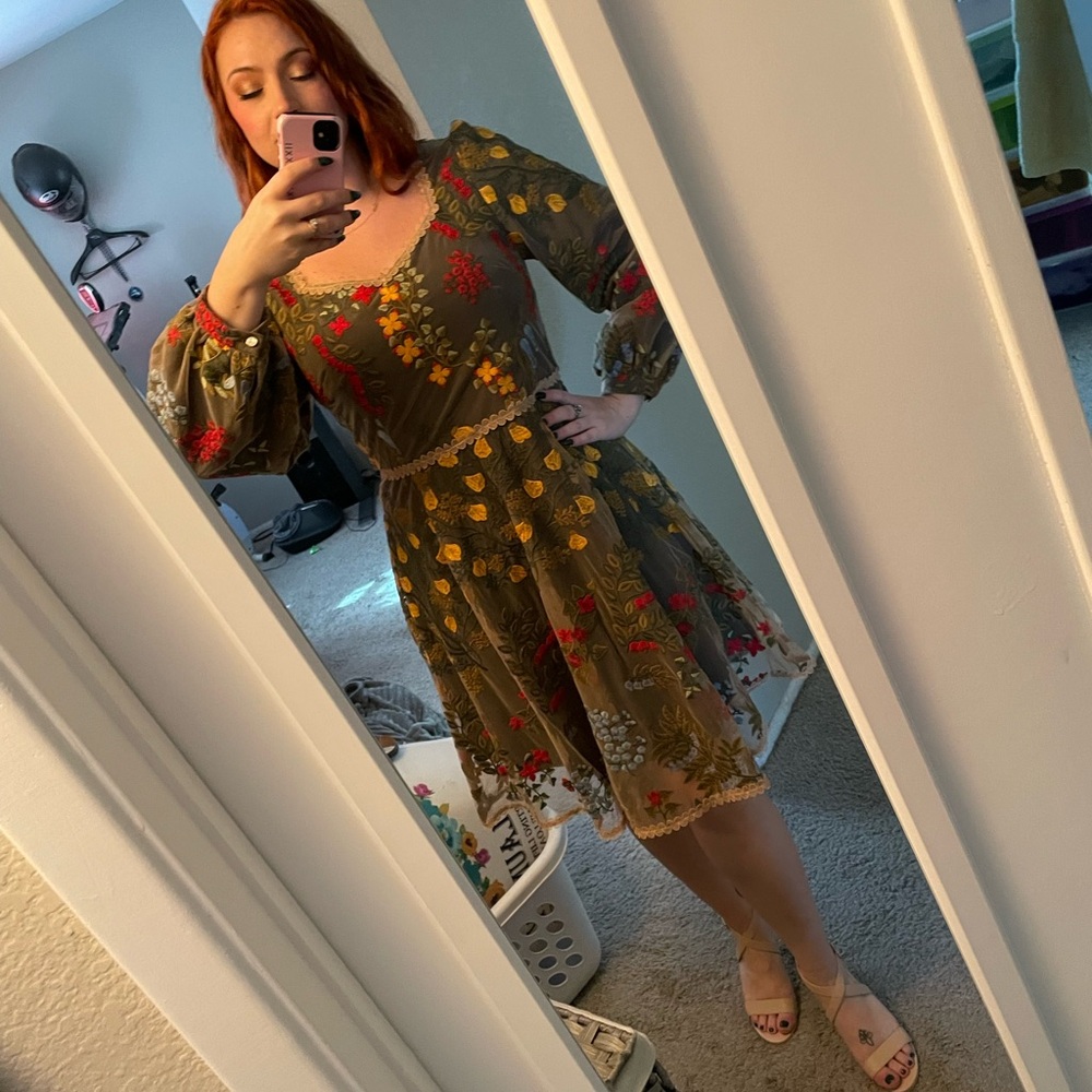 Belle Terre Ave Sigrid sample dress